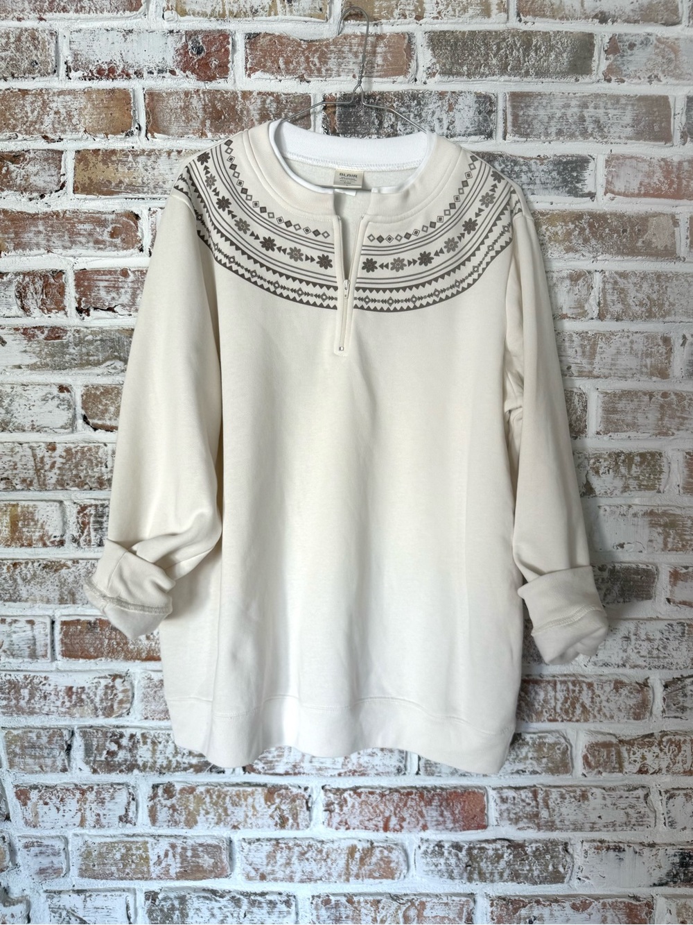 Blair Cream Quarter-Zip Pullover Sweatshirt Nordic-Inspired Printed Yoke Size L